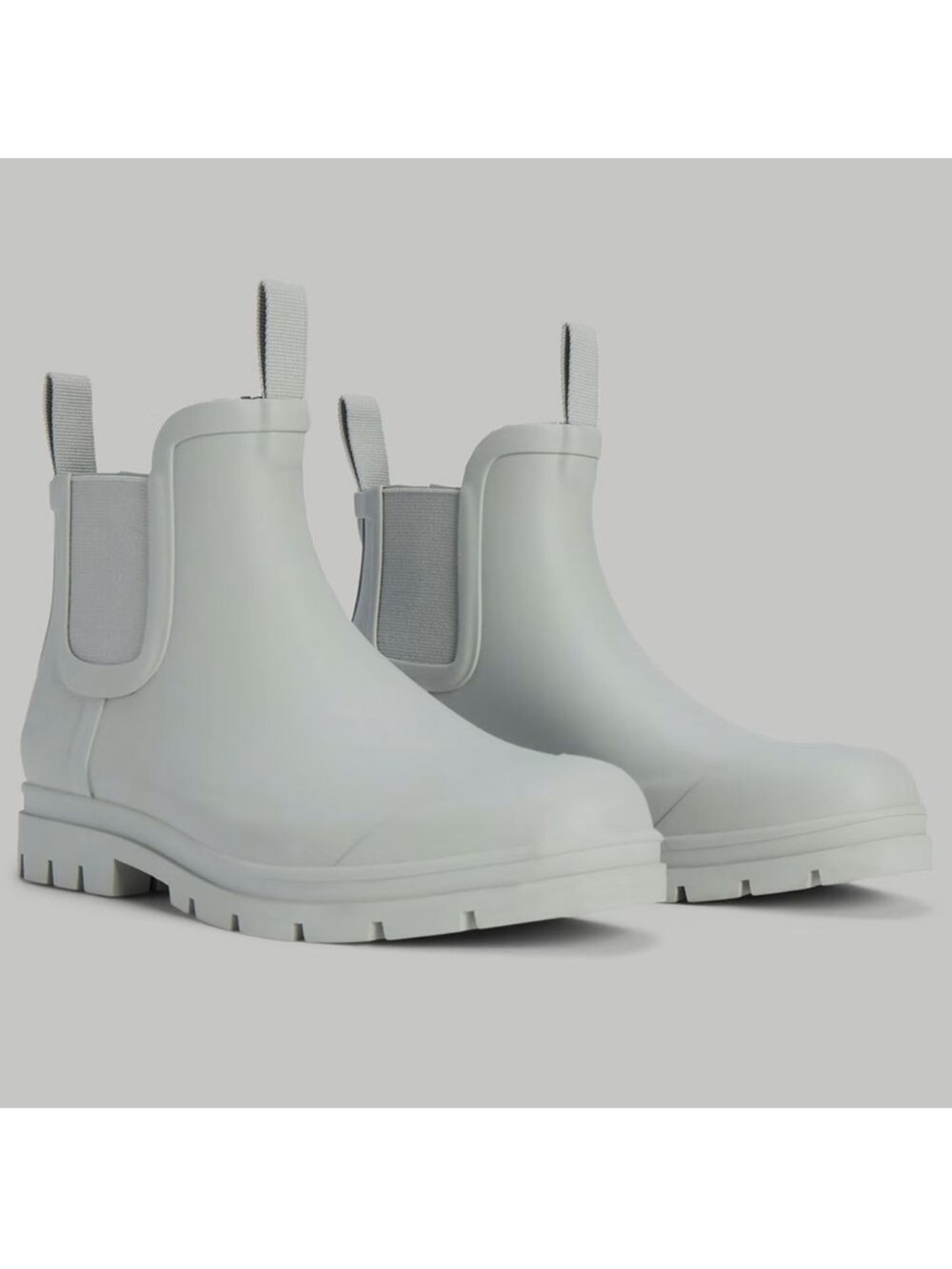 Everlane Rain Boot Light Sage Gray Lug Sole Chelsea Boot Size 5 NWOB Chic